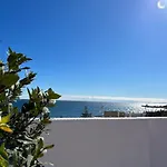 Mas O Menos - Willa Torreguadiaro